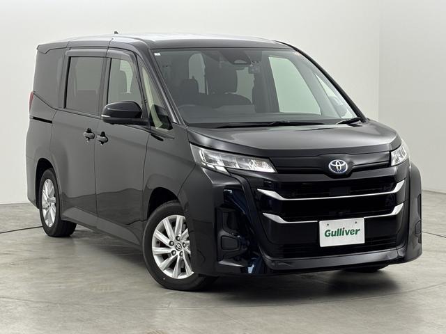 ノア ハイブリッドG 純正10.5型DAナビ 全方位カメラ ETC2.0 前後ドラレコ レーダークルコン トヨタセーフティセンス アクセル踏み間違い防止 パーキングアシスト 片側電動スライドドア 純正16インチAW LED(41枚目)