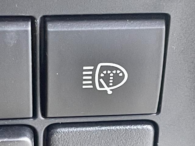 ランドクルーザープラド ＴＸ　Ｌパッケージ　マットブラックエディション　ワンオーナー　７人乗り　サンルーフ　ルーフレール　社外８型ＤＡ　バックカメラ　ＥＴＣ　前方ドラレコ　レーダークルコン　トヨタセーフティセンス　寒冷地仕様　ベンチレーション／シートヒーター　ベージュ本革（29枚目）