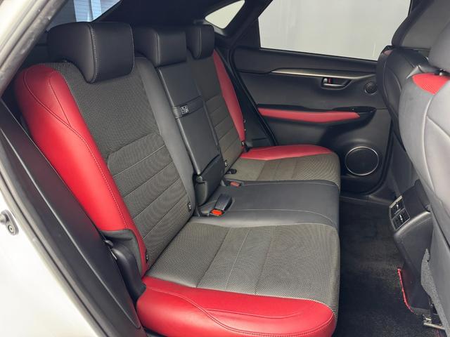 ＮＸ ＮＸ３００　Ｆスポーツ　パノラマムーンルーフ　メーカーナビ　バックカメラ　ＥＴＣ　レーダークルコン　トヨタセーフティセンス　パドルシフト　シートベンチレーション／ヒーター　ステアリングヒーター　パワーバックドア　３眼ＬＥＤ（15枚目）