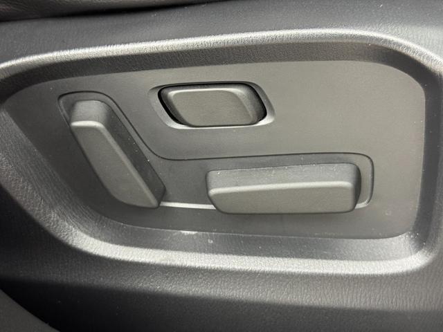 ＣＸ－８ ＸＤ　ブラックトーンエディション　ワンオーナー　純正ナビ　全方位カメラ　マツダレーダークルコン　コーナーセンサー　スマートシティブレーキサポート　レーンキープ　ＢＳＭ　全席シートヒーター　ステアリングヒーター　パワーバックドア　ＬＥＤ（32枚目）