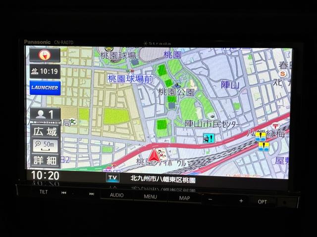 ハイラックスサーフ ＳＳＲ－Ｇ　社外ナビ　ＭＯＭＯステアリング　４ＷＤ　ＥＴＣ　ドラレコ　レーダー探知機　ＡＣ１００Ｖ　ＴＶキャンセラー　ルーフレール　背面タイヤ　牽引フック　ＩＰＦヘッドライト　フォグランプ　純正アルミホイール（3枚目）