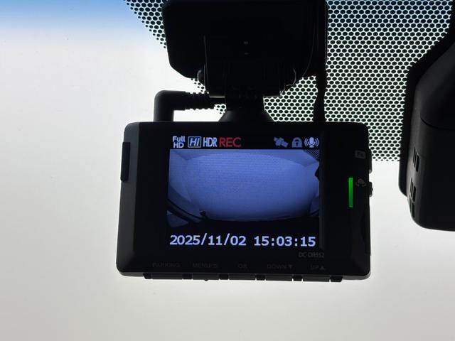 アルファードハイブリッド ＳＲ　Ｃパッケージ　純正ナビ　デジタルルームミラー　両側パワースライドドア　ＥＴＣ　ドライブレコーダー　バックカメラ　レーダークルーズコントロール　ＢＭＳ　衝突軽減　レーンキープ　コーナーセンサー　シートヒーター　ＬＥＤ（7枚目）