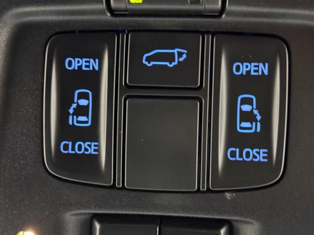 アルファードハイブリッド ＳＲ　Ｃパッケージ　純正ナビ　デジタルルームミラー　両側パワースライドドア　ＥＴＣ　ドライブレコーダー　バックカメラ　レーダークルーズコントロール　ＢＭＳ　衝突軽減　レーンキープ　コーナーセンサー　シートヒーター　ＬＥＤ（9枚目）