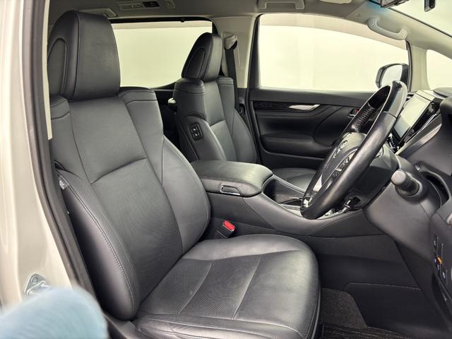 アルファードハイブリッド ＳＲ　Ｃパッケージ　純正ナビ　デジタルルームミラー　両側パワースライドドア　ＥＴＣ　ドライブレコーダー　バックカメラ　レーダークルーズコントロール　ＢＭＳ　衝突軽減　レーンキープ　コーナーセンサー　シートヒーター　ＬＥＤ（14枚目）