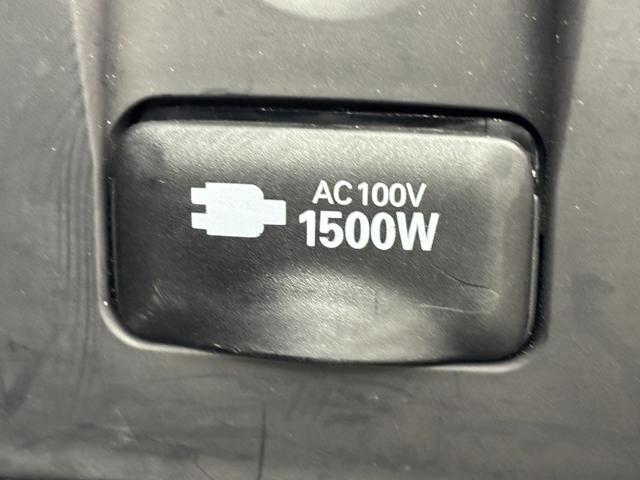 カムリ WS ワンオーナー パノラマムーンルーフ 純正ナビ/フルセグTV バックカメラ ETC2.0 前方ドラレコ トヨタセーフティセンス アクセル踏み間違い防止 パドルシフト ハーフレザー 社外17インチAW(35枚目)