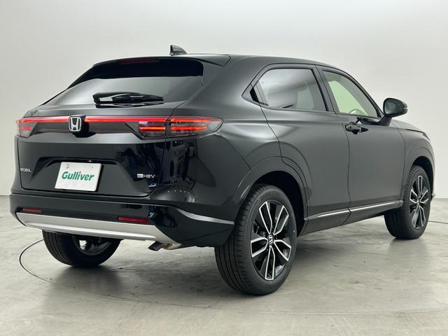 ヴェゼル ｅ：ＨＥＶ　Ｚ　登録済未使用車　純正ナビ　バックカメラ　ワイヤレス充電　レーダークルコン　コーナーセンサー　衝突被害軽減　レーンキープ　アクセル踏み間違い防止　ＢＳＭ　パワーバックドア　ステアリングヒーター　ＬＥＤ（40枚目）