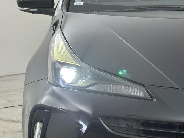 プリウス Ｓツーリングセレクション・ブラックエディション　純正ディスプレイオーディオ／フルセグＴＶ　全方位カメラ　レーダークルーズコントロール　コーナーセンサー　衝突被害軽減ブレーキ　レーンキープ　シートヒーター　ビルトインＥＴＣ２．０　前後ドラレコ　ＬＥＤ（17枚目）