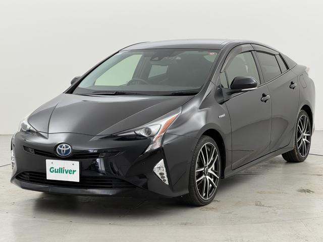 プリウス Ｓセーフティプラス　純正９型ナビ　バックカメラ　ＥＴＣ　ドラレコ　衝突軽減　レーダークルコン　レーンキープ　コーナーセンサー　パーキングアシスト　アクセル踏み間違い　オートハイビーム　横滑り防止　社外１８インチＡＷ（19枚目）