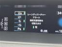 プリウス Ａツーリングセレクション　純正ナビ（フルセグＴＶ）　バックカメラ　ビルトインＥＴＣ　レーダークルコン　コーナーセンサー　衝突軽減ブレーキ　レーンキープ　ＰＫＳＢ　ＢＳＭ　パーキングアシスト　ＨＵＤ　シートヒーター　ＬＥＤライト（6枚目）