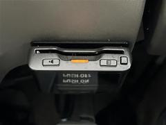 ◆【ＥＴＣ】有料道路を利用する際に料金所で停止することなく通過できる、ＥＴＣ車載器（ノンストップ自動料金収受システム機器）が装備されています。セットアップを行うことで利用可能になります。 5