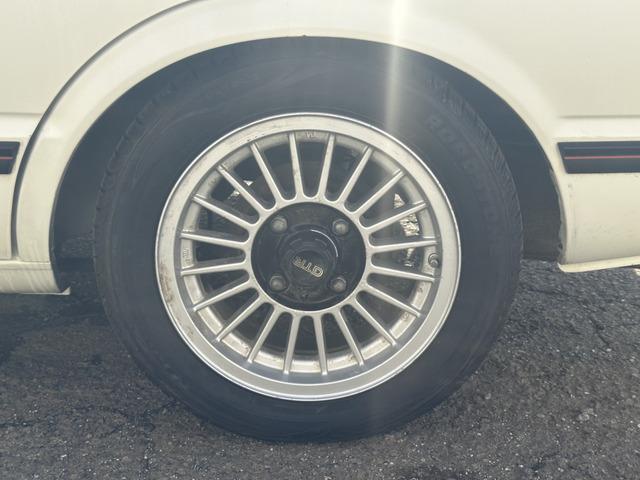 スターレットバン XL KP61/4K&ワンキャブ/4速マニュアル/Momoウッドハンドル/ルーフキャリア/エアコン/整備手帳/5ドア(54枚目)