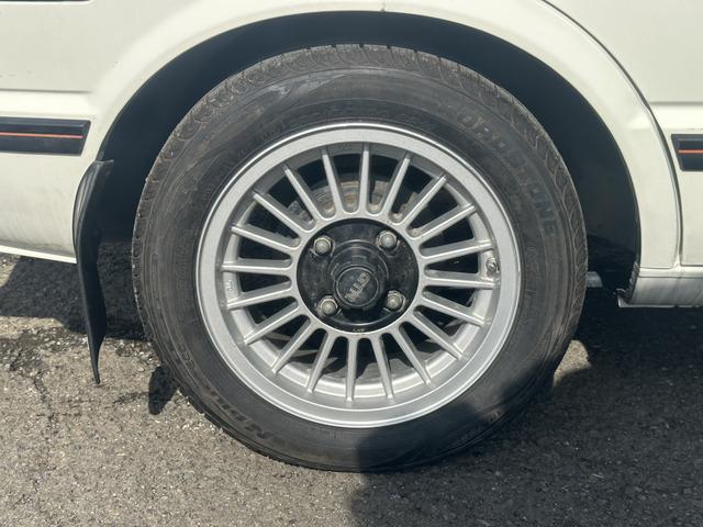 スターレットバン XL KP61/4K&ワンキャブ/4速マニュアル/Momoウッドハンドル/ルーフキャリア/エアコン/整備手帳/5ドア(55枚目)