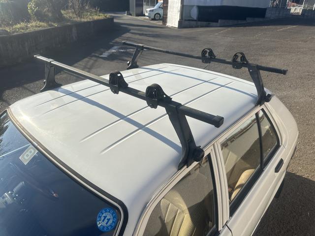 スターレットバン XL KP61/4K&ワンキャブ/4速マニュアル/Momoウッドハンドル/ルーフキャリア/エアコン/整備手帳/5ドア(66枚目)