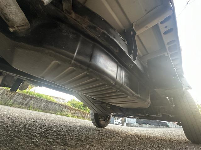 サンバートラック ＴＢ　■５ＭＴ■ＡＣ■エアコン■パートタイム４ＷＤ■エアバッグ（34枚目）