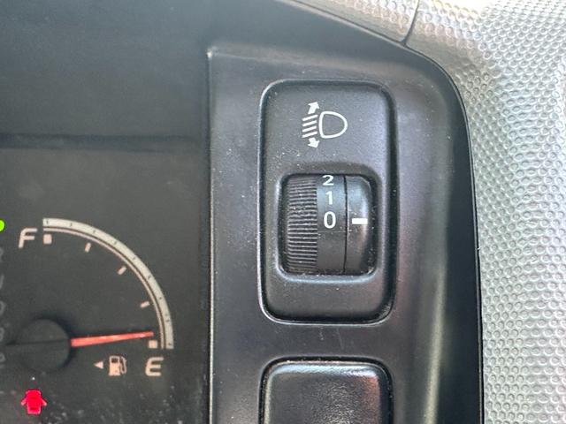 ハイエースバン 　■５ドア■ＥＴＣ■助手席エアバッグ■２０万キロＴベルト交換■最大積載量１２５０ｋｇ■リアヒータークーラー■パワーウィンドウ■シートカバー（23枚目）