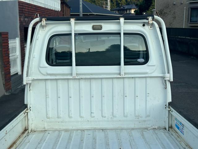 サンバートラック TB プロフェッショナル ■2ドア■マッドタイヤ■5速マニュアル■4WD(11枚目)