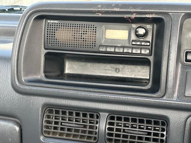 サンバートラック TB プロフェッショナル ■2ドア■マッドタイヤ■5速マニュアル■4WD(17枚目)