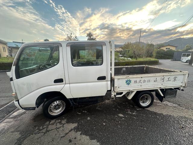 トヨエース 　■４ドア■ディーゼルターボ■パワーウィンドウ■ＥＴＣ■５速マニュアル■エアコン■リアクーラー■２０万キロ時Ｔベルト交換歴有■スペアタイヤ（6枚目）