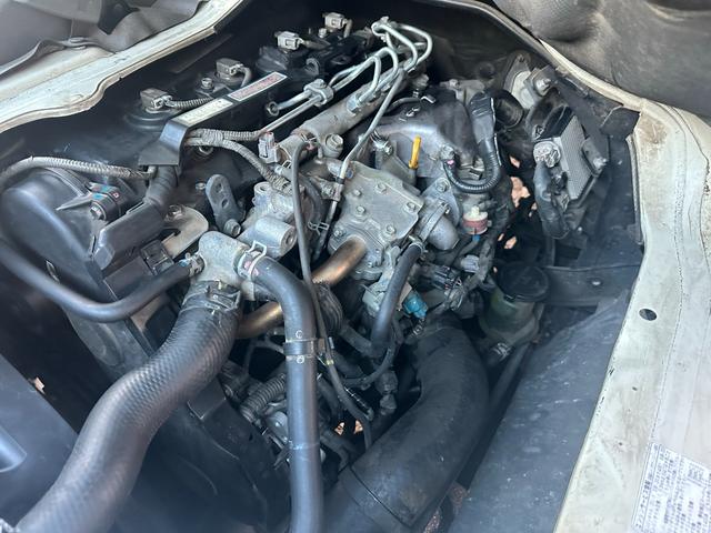 トヨエース 　■４ドア■ディーゼルターボ■パワーウィンドウ■ＥＴＣ■５速マニュアル■エアコン■リアクーラー■２０万キロ時Ｔベルト交換歴有■スペアタイヤ（31枚目）