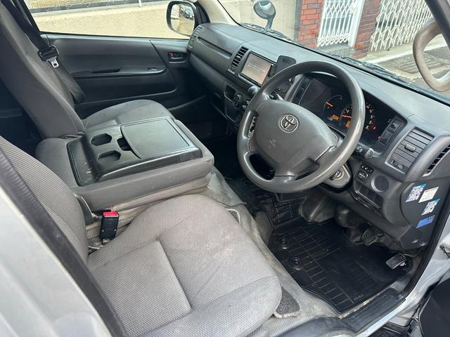 ハイエースバン ロングＤＸ　ＧＬパッケージ　■５ドア■ディーゼルターボ■４型■社外ＡＷ■パワーウィンドウ■キーレス■助手席エアバッグ■ＡＣ１００Ｖ■ドラレコ■Ｔベルト交換歴有■スペアタイヤ（21枚目）