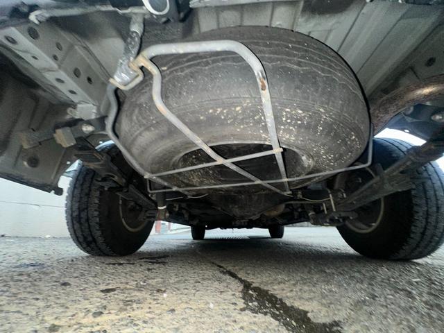 ハイエースバン ロングＤＸ　ＧＬパッケージ　■５ドア■ディーゼルターボ■４型■社外ＡＷ■パワーウィンドウ■キーレス■助手席エアバッグ■ＡＣ１００Ｖ■ドラレコ■Ｔベルト交換歴有■スペアタイヤ（37枚目）