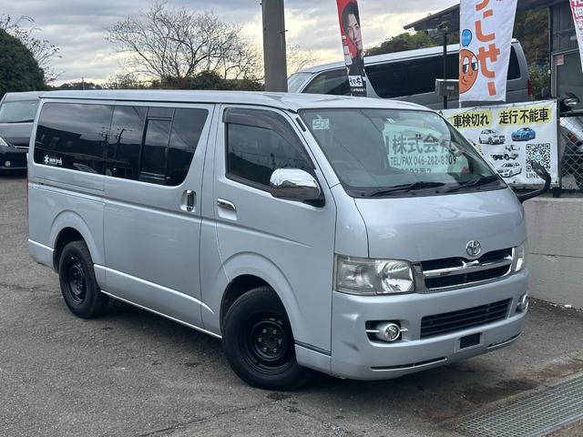 ハイエースバン ロングスーパーＧＬ　■５ドア■スペアタイヤ■パワーウィンドウ■ＥＴＣ■ナビ■キーレス■リアエアコン　ヒーター■ＴＶ■２３万キロ時Ｔベルト交換歴有（3枚目）