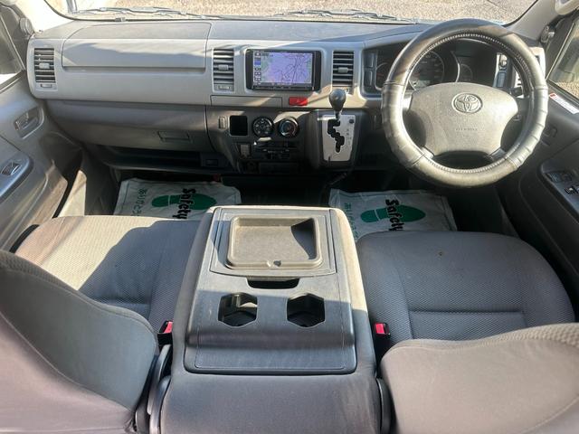 レジアスエースバン ロングＤＸ　ＧＬパッケージ　■ディーゼルターボ■３型後期■スペアタイヤ■積載量１２５０Ｋｇ■１０万キロ時Ｔベルト交換歴有■パワーウィンドウ■キーレス■ナビ■ＴＶ■ＢＴオーディオ（18枚目）