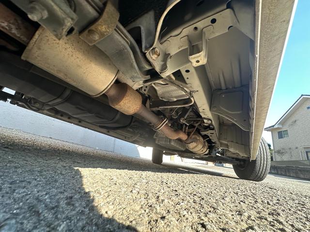 レジアスエースバン ロングＤＸ　ＧＬパッケージ　■ディーゼルターボ■３型後期■スペアタイヤ■積載量１２５０Ｋｇ■１０万キロ時Ｔベルト交換歴有■パワーウィンドウ■キーレス■ナビ■ＴＶ■ＢＴオーディオ（33枚目）