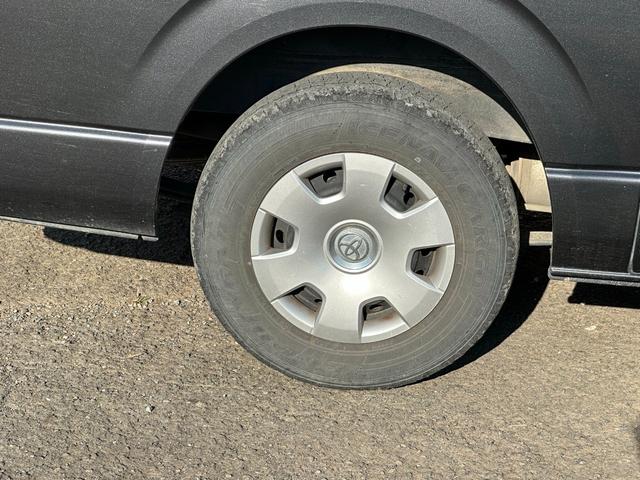 ハイエースバン ロングスーパーGL ■5ドア■4WD■ナビ■TV■バックカメラ■ETC■ベッドキット■AC100V■カーテン■リアエアコンヒーター■パワーウィンドウ■キーレス■エンジンスターター■スペアキー(36枚目)