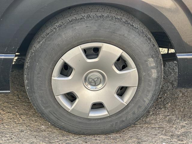 ハイエースバン ロングスーパーGL ■5ドア■4WD■ナビ■TV■バックカメラ■ETC■ベッドキット■AC100V■カーテン■リアエアコンヒーター■パワーウィンドウ■キーレス■エンジンスターター■スペアキー(37枚目)