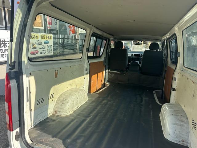 レジアスエースバン ロングＤＸ　■５ドア■ディーゼルターボ■積載量１２５０ｋｇ■１０万キロ時Ｔベルト交換歴有■パワーウィンドウ■パワーステアリング■ＥＴＣ■フロントフォグ■集中ドアロック■キーレス（11枚目）