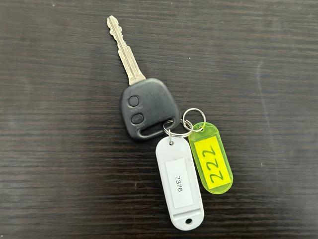 レジアスエースバン ロングＤＸ　■５ドア■ディーゼルターボ■積載量１２５０ｋｇ■１０万キロ時Ｔベルト交換歴有■パワーウィンドウ■パワーステアリング■ＥＴＣ■フロントフォグ■集中ドアロック■キーレス（24枚目）