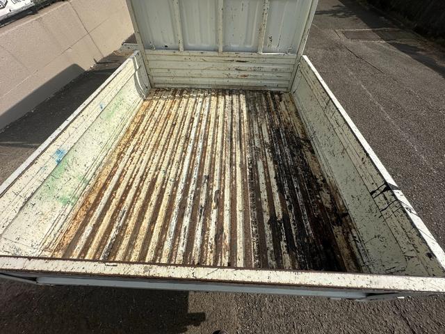 タイタンダッシュ 　■４ドア■５速マニュアル■ＡＣ■６人乗り■ＥＴＣ■パワーウィンドウ（10枚目）