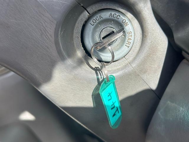 タイタンダッシュ 　■４ドア■５速マニュアル■ＡＣ■６人乗り■ＥＴＣ■パワーウィンドウ（21枚目）