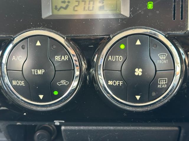 ハイエースバン ＳロングワイドＤＸ　ＧＬパッケージ　■５ドア■ディーゼルターボ■３型■ローダウン■パナソニックナビ■ＴＶ■バックカメラ■キーレス■モニター■リアヒーターエアコン■ＥＴＣ■ウィンカー付きサイドミラー■スペアタイヤ■社外スピーカー（45枚目）