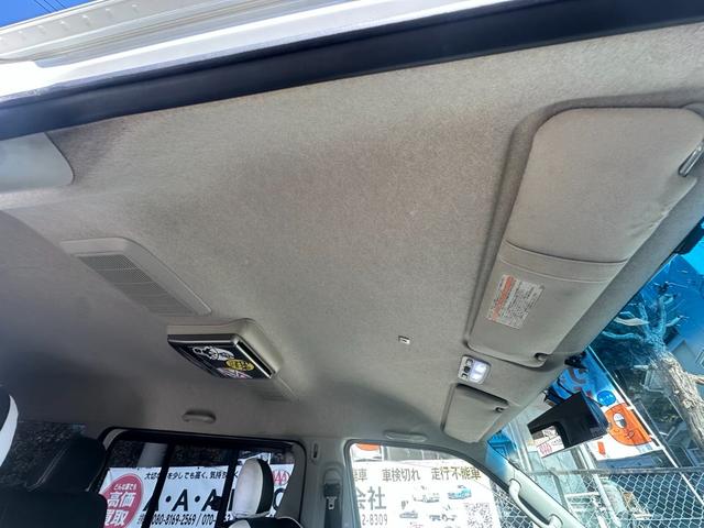 ハイエースバン ＳロングワイドＤＸ　ＧＬパッケージ　■５ドア■ディーゼルターボ■３型■ローダウン■パナソニックナビ■ＴＶ■バックカメラ■キーレス■モニター■リアヒーターエアコン■ＥＴＣ■ウィンカー付きサイドミラー■スペアタイヤ■社外スピーカー（49枚目）