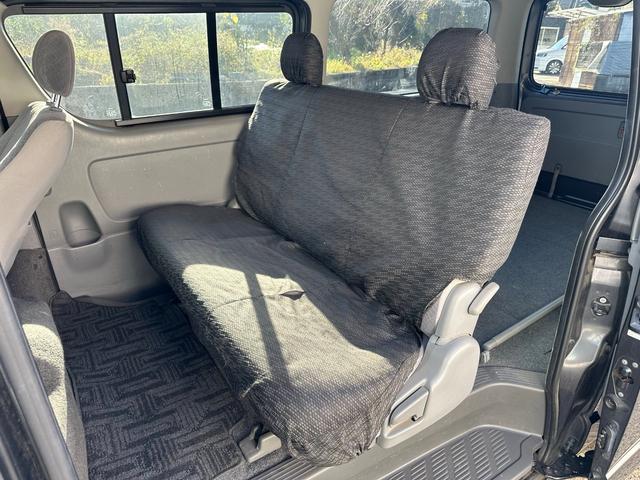 レジアスエースバン ロングスーパーGL ■5ドア■ディーゼルターボ■Tベルト交換歴有■リアヒーターエアコン■AC100V■キーレス■パワーウィンドウ■ナビ■TV■バックカメラ■BTオーディオ■ETC■助手席エアバッグ(15枚目)