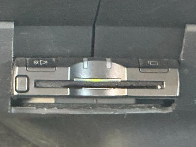 レジアスエースバン ロングスーパーGL ■5ドア■ディーゼルターボ■Tベルト交換歴有■リアヒーターエアコン■AC100V■キーレス■パワーウィンドウ■ナビ■TV■バックカメラ■BTオーディオ■ETC■助手席エアバッグ(31枚目)