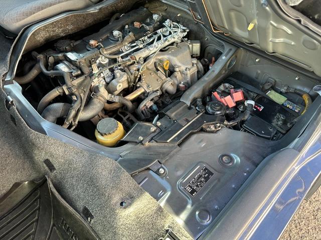 レジアスエースバン ロングスーパーGL ■5ドア■ディーゼルターボ■Tベルト交換歴有■リアヒーターエアコン■AC100V■キーレス■パワーウィンドウ■ナビ■TV■バックカメラ■BTオーディオ■ETC■助手席エアバッグ(35枚目)