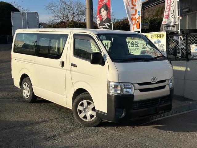 ハイエースバン ロングDX ■5ドア■ディーゼルターボ■4型■10万キロ時Tベルト交換歴有■1250Kg■ETC■バックカメラ■BTオーディオ■ナビ■TV■キーレス■レザーシート(3枚目)