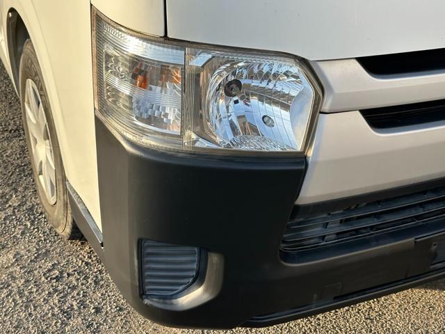 ハイエースバン ロングDX ■5ドア■ディーゼルターボ■4型■10万キロ時Tベルト交換歴有■1250Kg■ETC■バックカメラ■BTオーディオ■ナビ■TV■キーレス■レザーシート(45枚目)