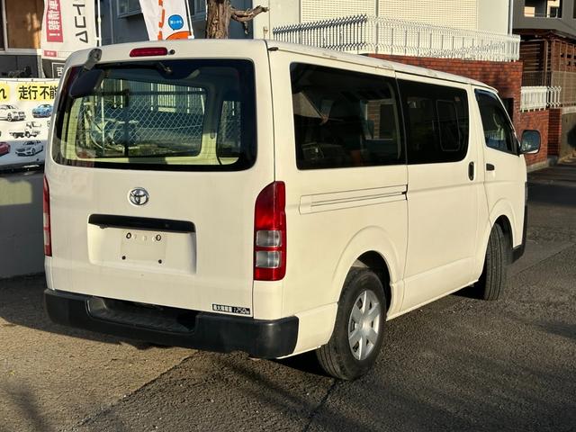 ハイエースバン ロングDX ■5ドア■ディーゼルターボ■4型■10万キロ時Tベルト交換歴有■1250Kg■ETC■バックカメラ■BTオーディオ■ナビ■TV■キーレス■レザーシート(47枚目)