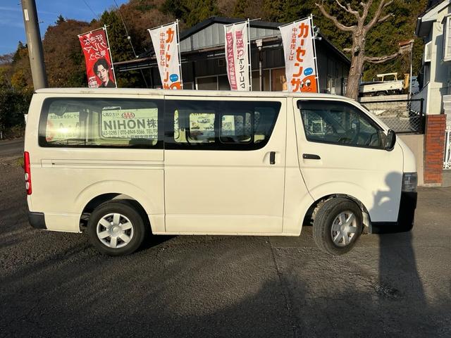 ハイエースバン ロングDX ■5ドア■ディーゼルターボ■4型■10万キロ時Tベルト交換歴有■1250Kg■ETC■バックカメラ■BTオーディオ■ナビ■TV■キーレス■レザーシート(49枚目)
