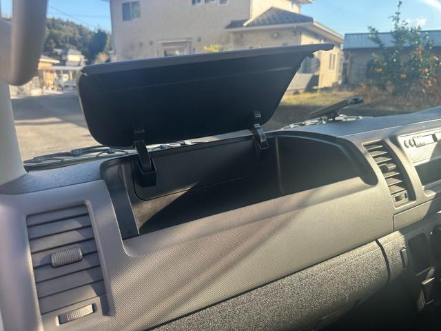 ���T�h�A���f�B�[�[���^�[�{���s�x���g������L���d�s�b���ύڗʂP�Q�T�O�j��