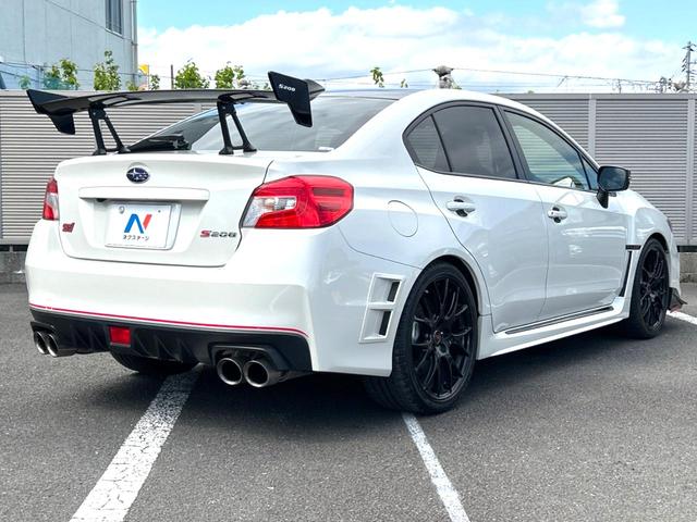 ＷＲＸ　ＳＴＩ Ｓ２０８ＮＢＲチャレンジパックカーボンリヤウイング　ＧＷ限定価格５／１０まで　３５０台限定車　ＳＴＩパフォーマンスＰＫＧ　ＳＴＩ製ドライカーボンリヤウィング　ＳＴＩ純正レカロシート　ＳＴＩマフラー　禁煙車　純正ナビ　フロント・サイド・バックカメラ（20枚目）