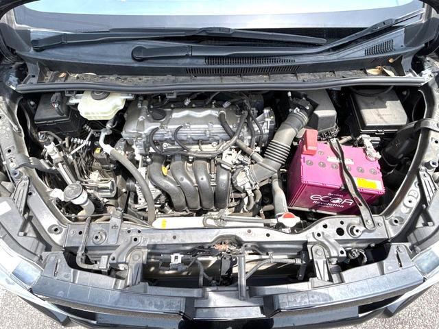 ヴォクシー ＺＳ　煌　両側電動ドア　純正ＳＤナビ　後席モニター　バックカメラ　衝突被害軽減システム　禁煙車　スマートキー　ＬＥＤヘッド　ビルトインＥＴＣ　オートハイビーム　オートライト　デュアルエアコン（18枚目）