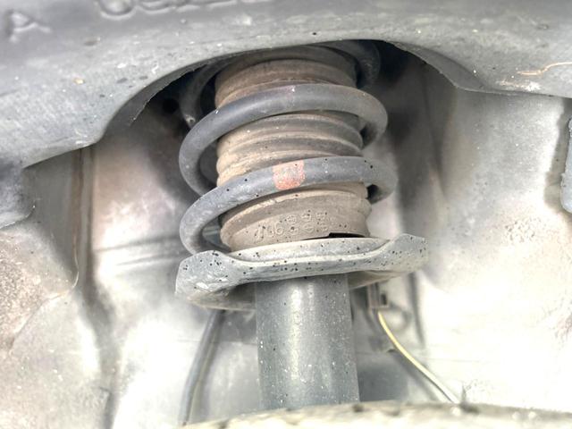 ミラカスタム Ｘ　禁煙車　純正オーディオ　オートエアコン　純正１４インチアルミホイール　フォグライト　ＣＤ再生　盗難防止装置　プライバシーガラス（18枚目）