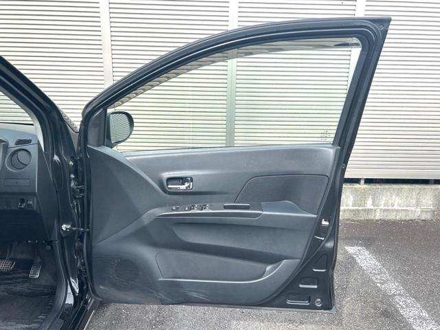 ミラカスタム Ｘ　禁煙車　純正オーディオ　オートエアコン　純正１４インチアルミホイール　フォグライト　ＣＤ再生　盗難防止装置　プライバシーガラス（26枚目）