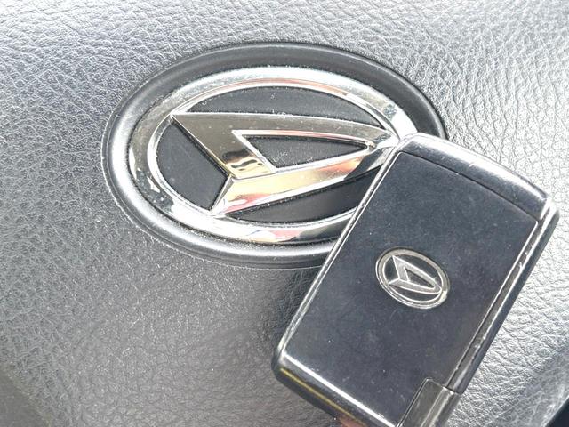 ミラカスタム Ｘ　禁煙車　純正オーディオ　オートエアコン　純正１４インチアルミホイール　フォグライト　ＣＤ再生　盗難防止装置　プライバシーガラス（39枚目）