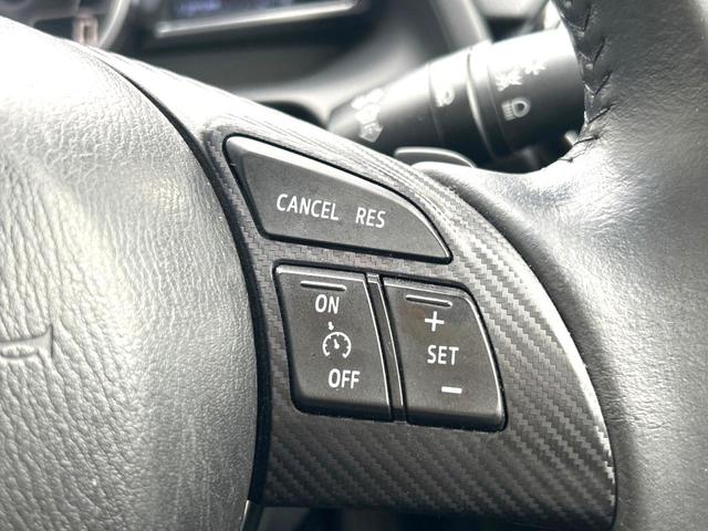 デミオ ＸＤツーリング　衝突軽減装置　禁煙車　純正ナビ　バックカメラ　ＥＴＣ　Ｂｌｕｅｔｏｏｔｈ　スマートキー　シートヒーター　ＬＥＤヘッドライト　クルーズコントロール　革巻きステアリング　パドルシフト　純正１６インチアルミ（6枚目）